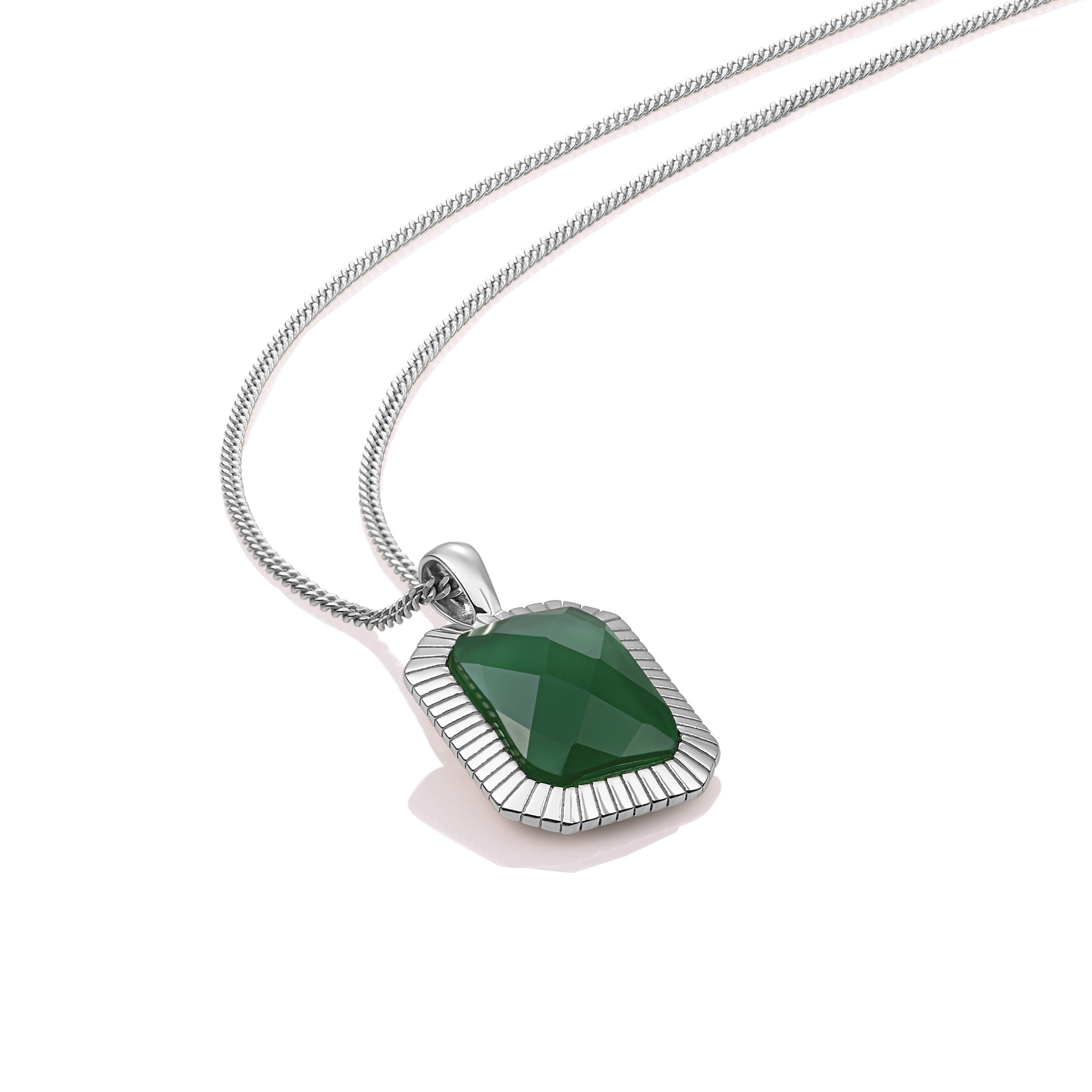 groene onyx edelsteen hanger voor aan essential ketting van Sparkling
